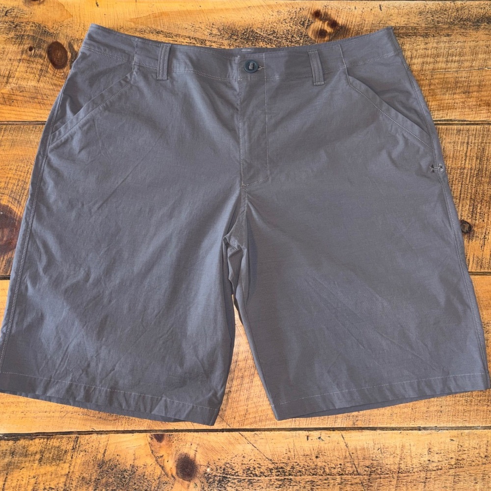 Under Armour Mens Loose Fit‎ Heatgear Flat Front Athletic Outdoor Shorts 36